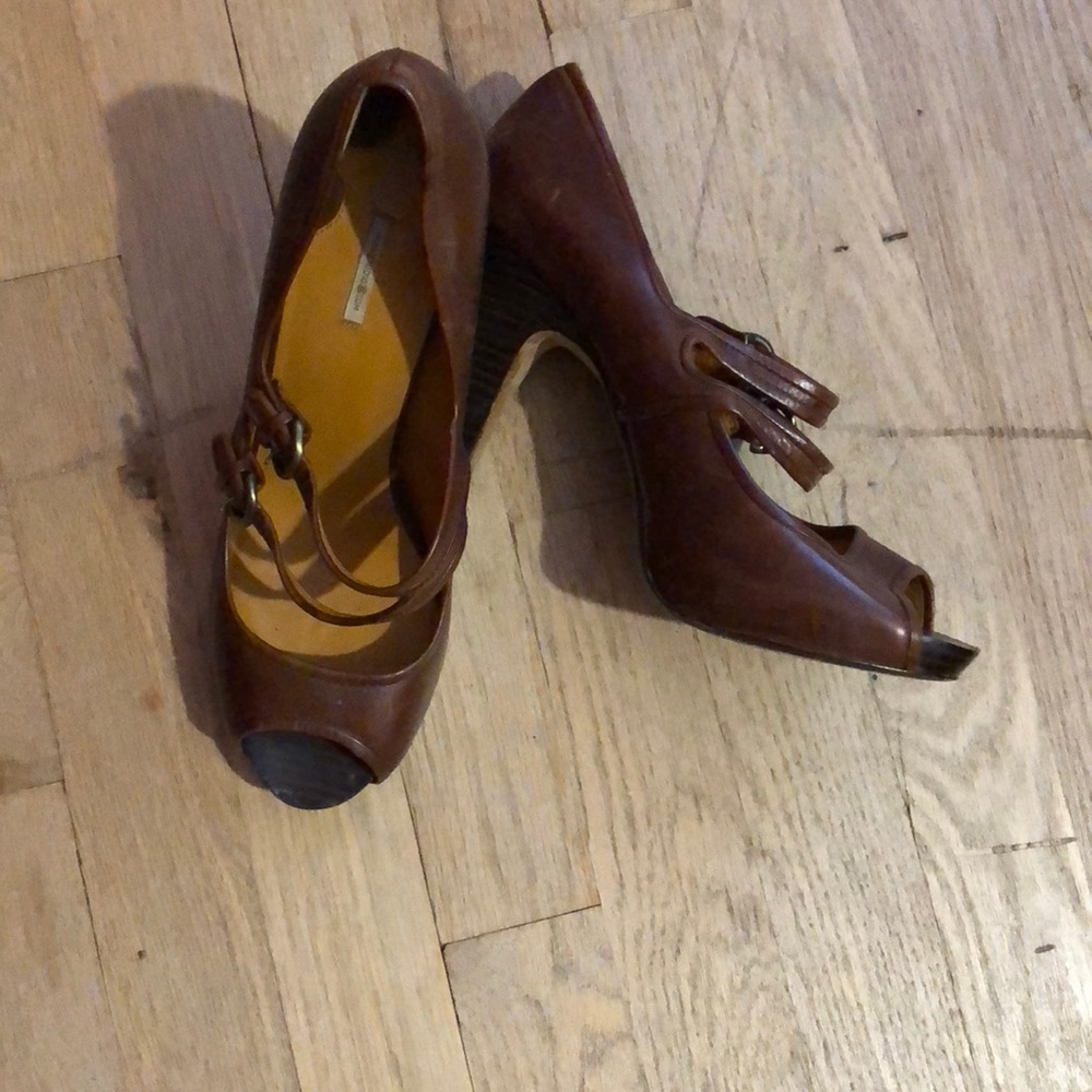 Max Studio Heels - Picture 5 of 5